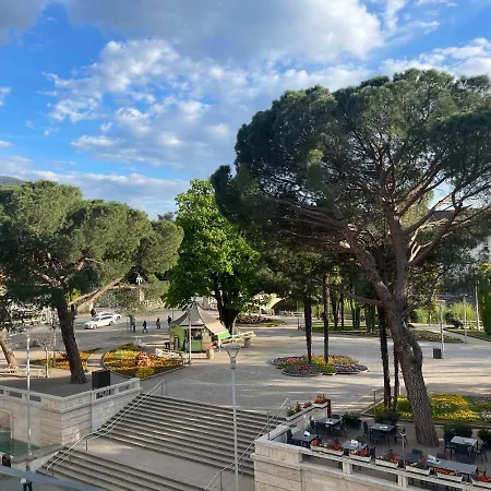 Kurhaus + Parking Merano