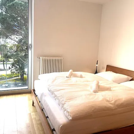 Daire Kurhaus + Parking Merano