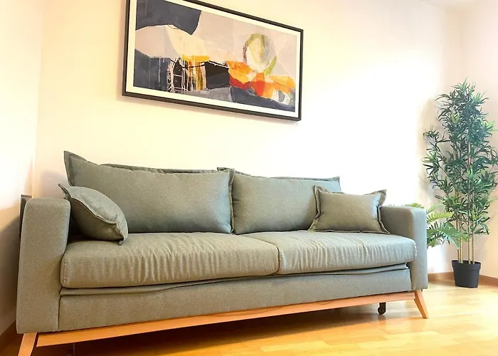 Kurhaus + Parking Daire Merano